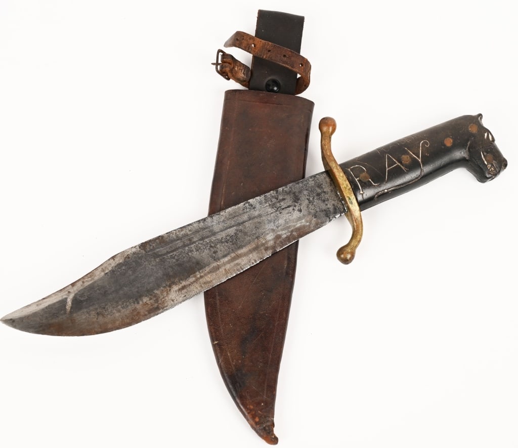 WWII 2ND MARINE RAIDER ID'ED V-44 FIGHTING KNIFE (1 of 3)