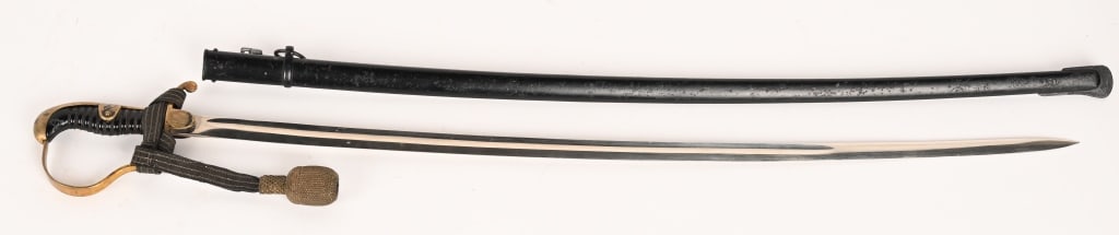 WWII NAZI GERMAN NCO SS ENGRAVED SWORD WW2 (1 of 8)