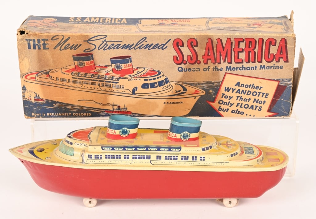 WYANDOTTE SS AMERICA w/ BOX (1 of 10)