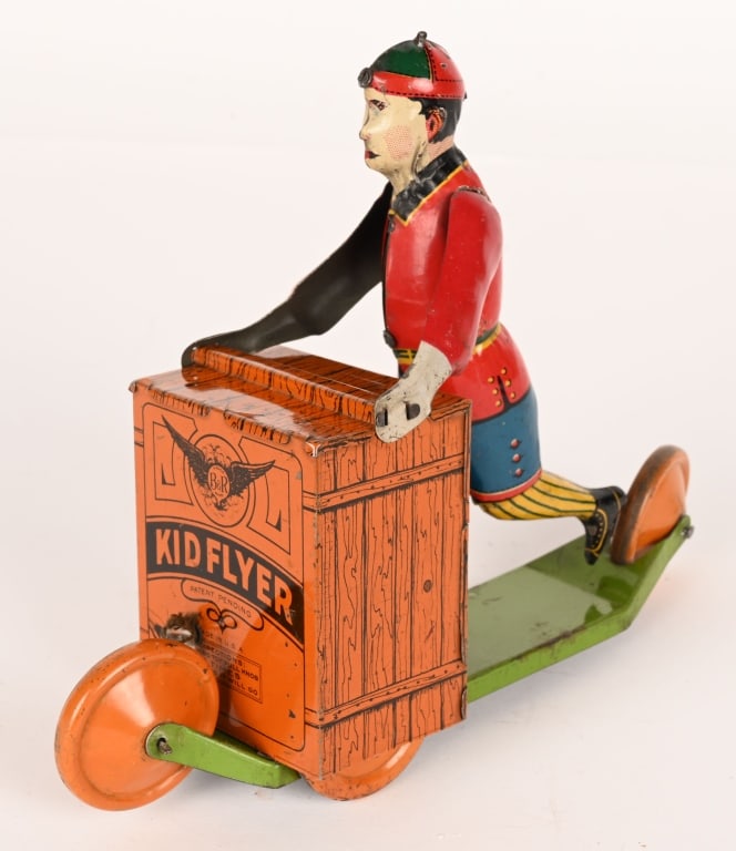 B&R TIN WINDUP KID FLYER (1 of 4)