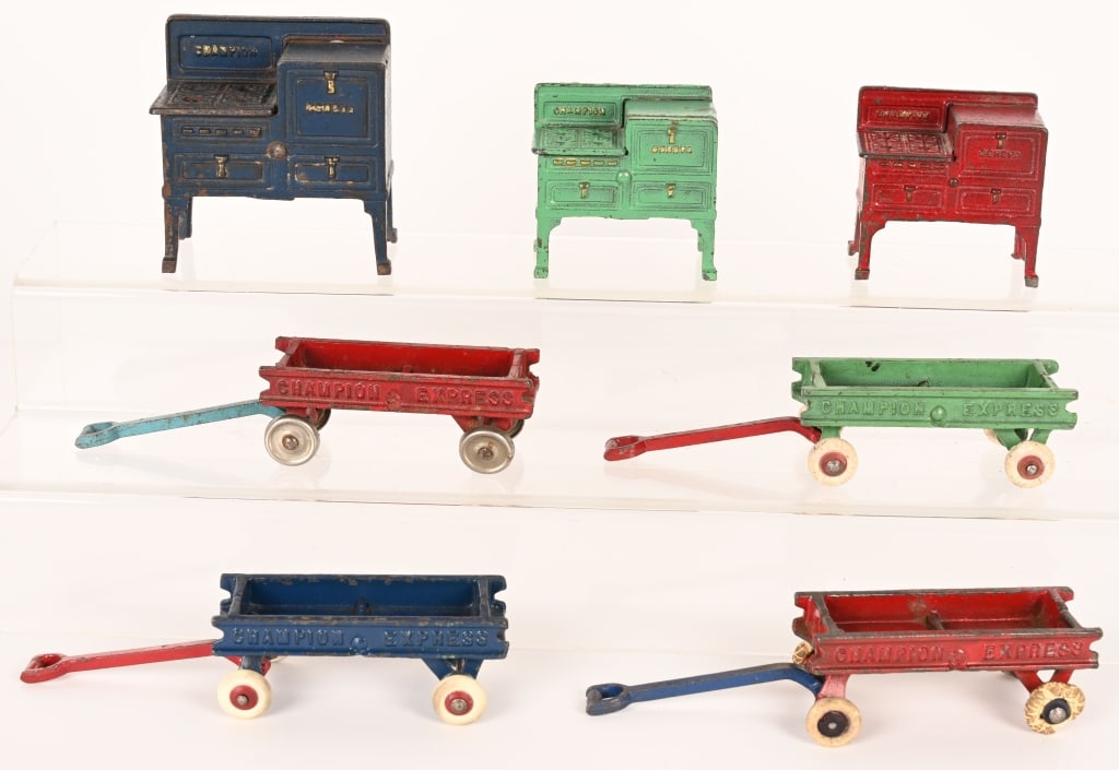 CHAMPION CAST IRON TOY LOT EXPRESS WAGONS & MORE (1 of 6)
