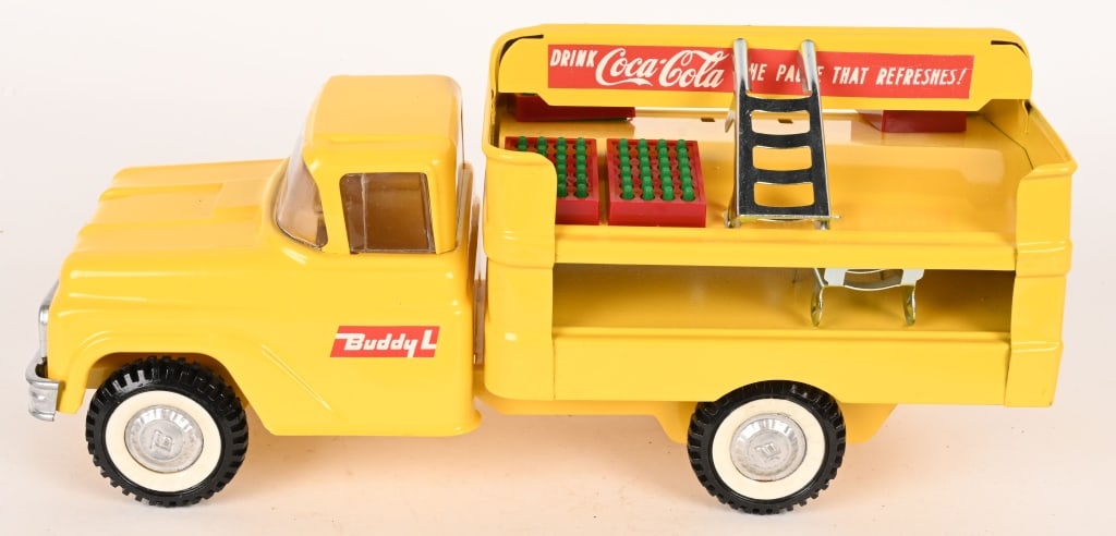 BUDDY L COCA COLA DELIVERY TRUCK: Original truck that has been restored. Comes with Cases and Hand cart. 14 1/2" Excellent