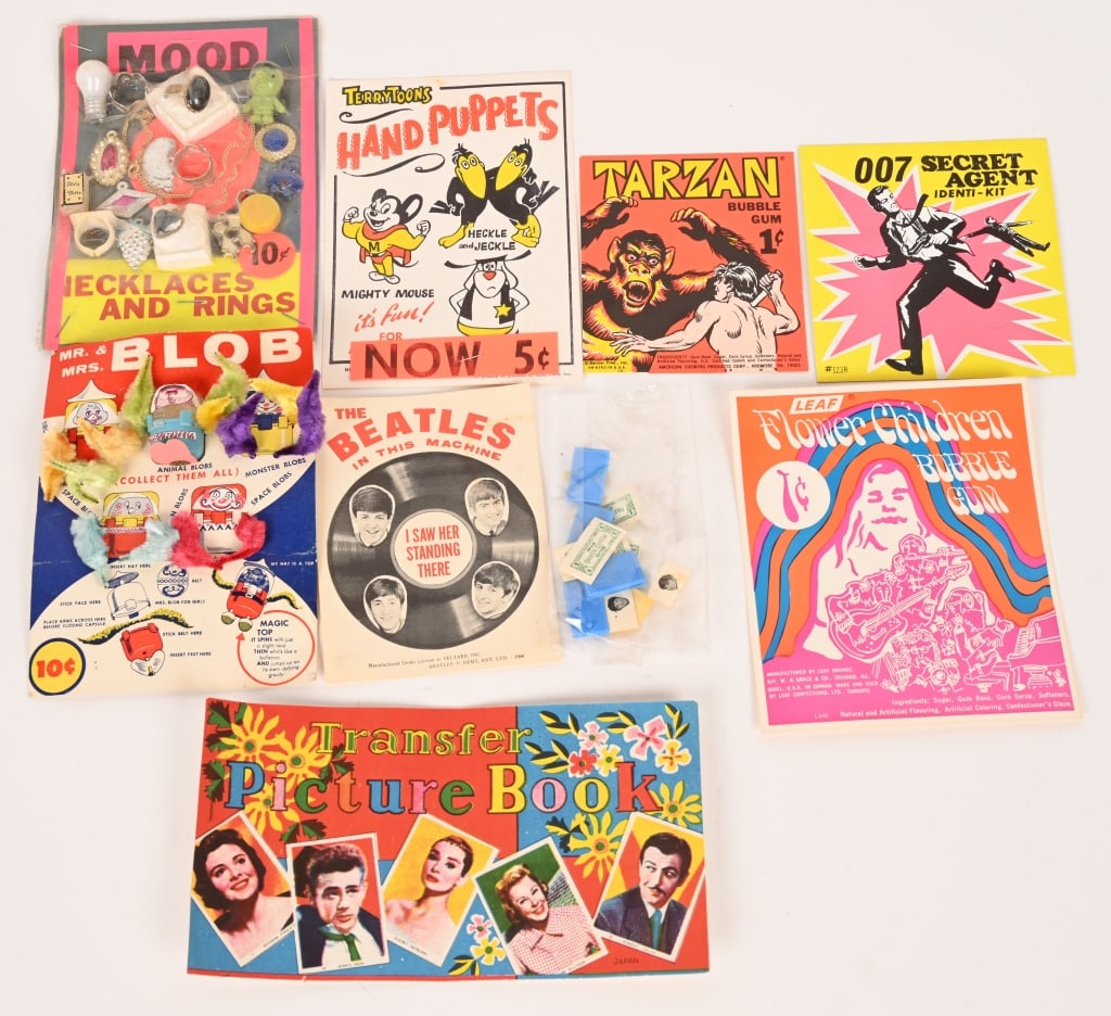 BEATLES & MORE GUMBALL CARDS & CHARMS (1 of 9)