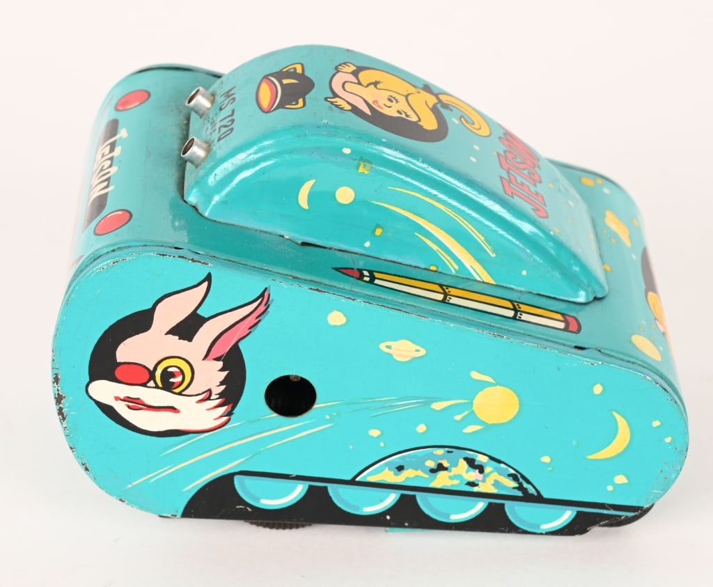 JETSONS TIN WINDUP ROLLOVER TANK (1 of 5)
