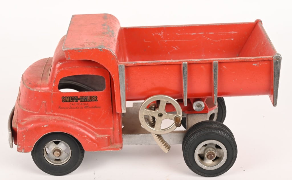 SMITH MILLER DUMP TRUCK (1 of 5)