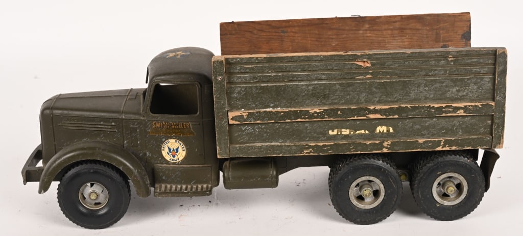 SMITH MILLER ARMY SUPPLY TRUCK (1 of 5)