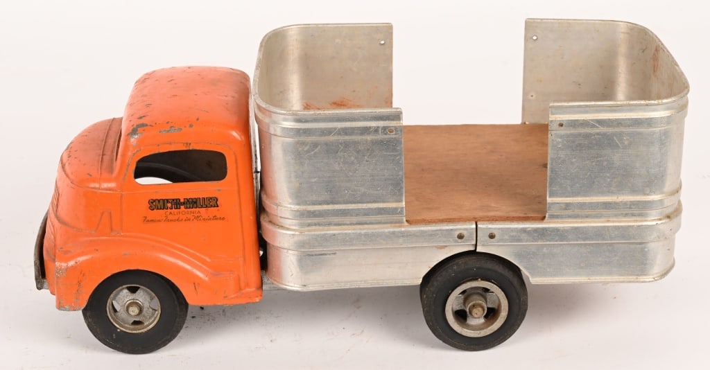 SMITH MILLER BARREL TRUCK (1 of 5)