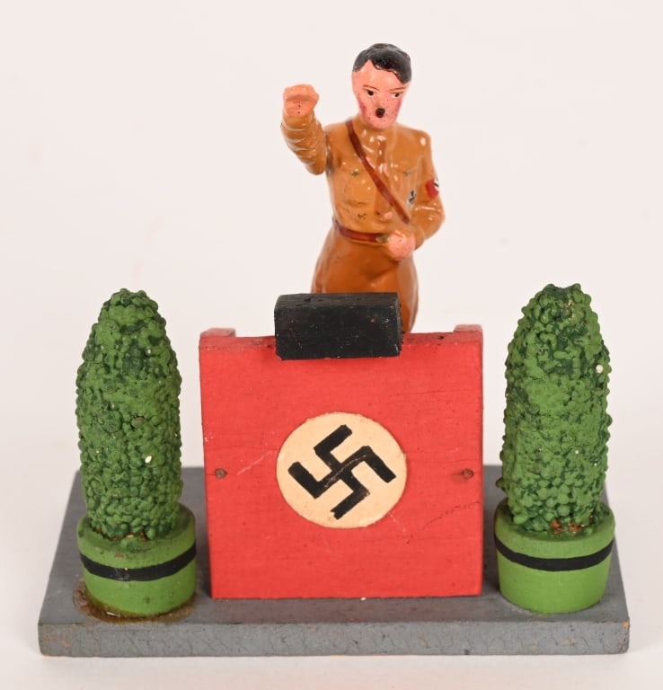 ELASTOLIN HITLER FIGURE & PODIUM: All original in great condition. 3" Excellent