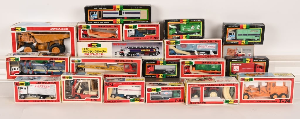 DIAPET DIECAST TRUCKS & EQUIPMENT NIB (1 of 7)