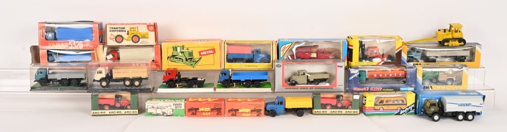 USSR & RUSSIA MADE DIE CAST VEHICLES (1 of 5)