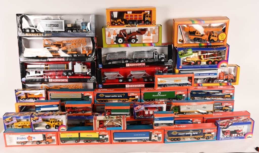 HEAVY DUTY TRANSPORTERS, EMERGENCY & MORE (1 of 8)