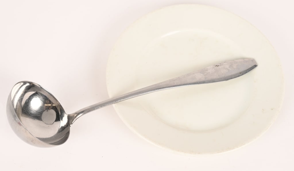 WWII NAZI GERMAN SS REICH MESS HALL LADLE & PLATE (1 of 4)