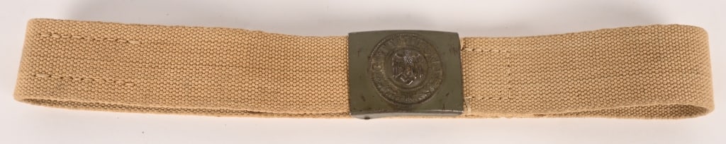 WWII NAZI GERMAN HEER TROPICAL BELT & BELT BUCKLE: Standard issue 1940 pattern olive drab painted die stamped steel construction combat box buckle features a smooth outer field with a high relief embossed Wehrmacht (Armed-Forces) style eagle with down