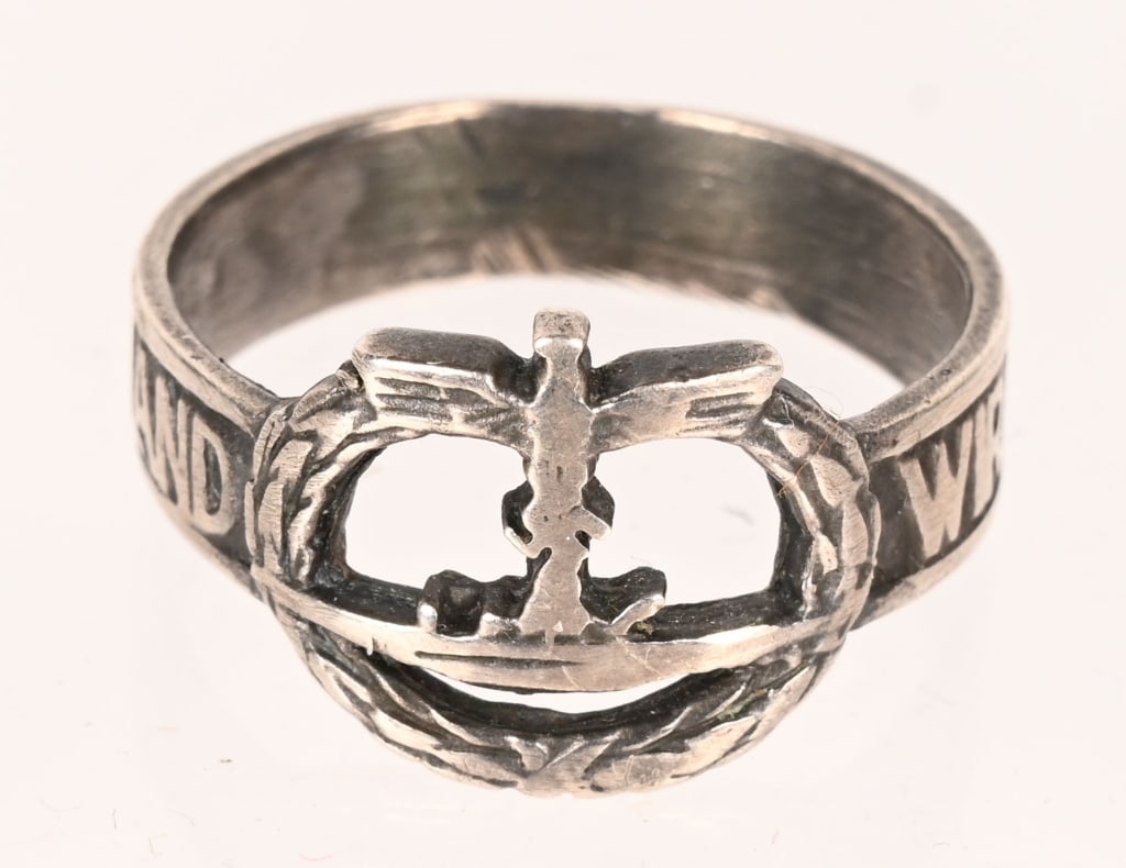 WWII NAZI GERMAN U BOAT MENS RING W INSCRIPTION (1 of 5)
