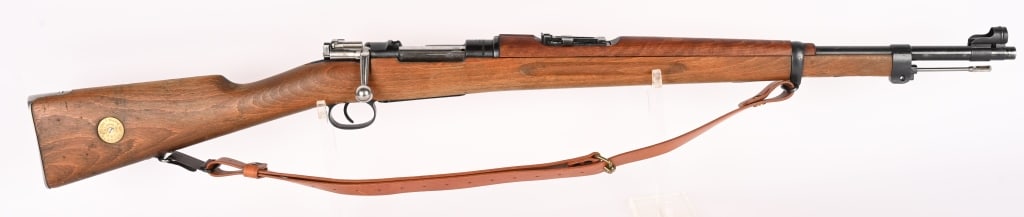 SWEDISH HUSQVARNA M38 MAUSER SHORT RIFLE (1 of 15)