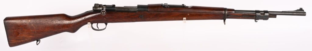 R. FAMAGE 1952 BOLT ACTION RIFLE IN 30-06 SPRG. (1 of 11)