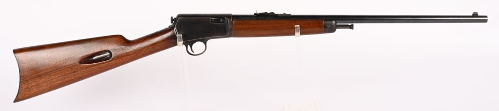 WINCHESTER MODEL 63 SEMI AUTO RIFLE IN 22 LR (1 of 12)
