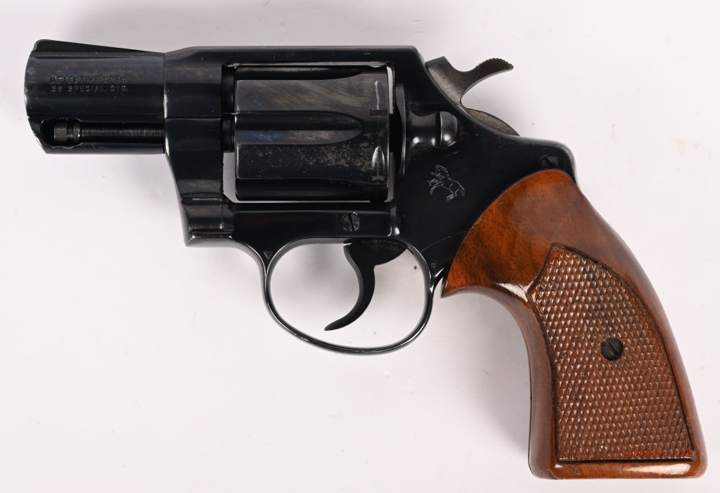 COLT DETECTIVE SPECIAL 38 REVOLVER (1 of 6)