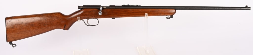 MARLIN SINGLE SHOT BOLT ACTION RIFLE IN 22 (1 of 9)