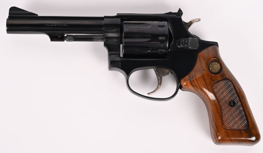 TAURUS MODEL 94 9 SHOT REVOLVER: SERIAL NUMBER: KL15269. BARREL: 5 1/8". CALIBER: .22 LR. This rimfire handgun is a versatile and economical option, well-suited for target shooting, plinking, or small-game hunting. The revolver has