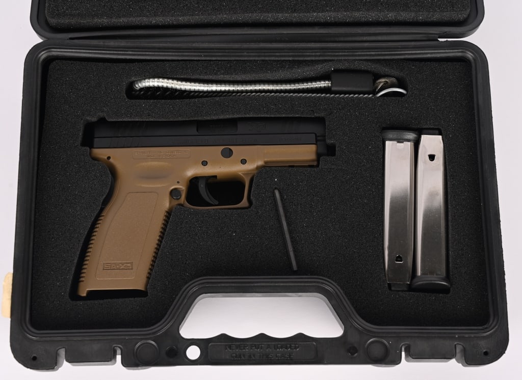SPRINGFIELD MODEL XDS .45 ACP WITH CASE: SERIAL NUMBER: US655947. BARREL: 3-1/4". CALIBER: .45 ACP. This pistol features a matte finished slide and FDE polymer frame. Includes factory hard case, holster, mag pouch, lock, manual and (2) 13