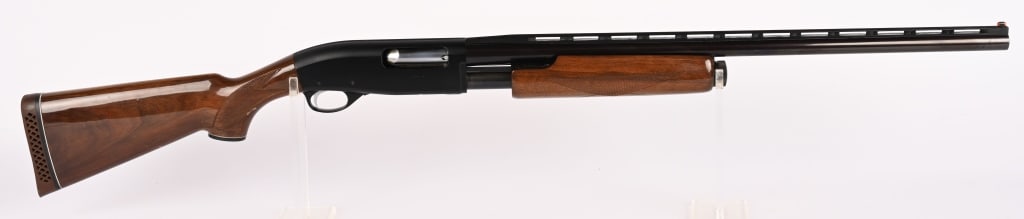 SKB M7300 SINGLE BARREL 12 GAUGE SHOTGUN (1 of 12)