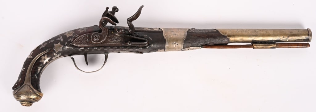 LARGE SILVER MOUNTED FLINTLOCK PISTOL (1 of 18)
