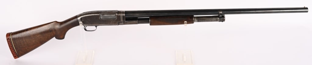 1917 WINCHESTER MODEL 1912 SLIDE ACTION SHOTGUN: SERIAL NUMBER: 189530. BARREL: 30". GAUGE: 12 GA. CHOKE: FULL. CHAMBER: 2 ¾". LOP: 13". MANUFACTURED: 1917. The Winchester Model 1912 (often shortened to Model 12) is an iconic, hammerless,