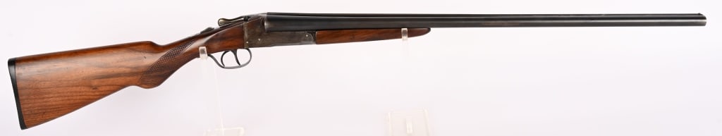LEFEVER NITRO SPECIAL 20GA SXS SHOTGUN: SERIAL NUMBER: 151771. BARREL: 28". GAUGE: 20 GA. CHOKE: FULL (LEFT), MOD (RIGHT). CHAMBER: 2 1/2". LOP: 14". DAC: 1 3/4". DAH: 3". MANUFACTURED: 1922. This shotgun features nicely finished checkered 