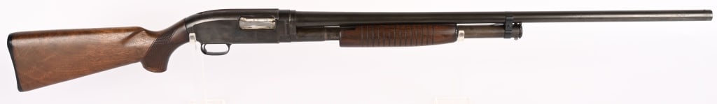 WINCHESTER MODEL 12 SLIDE ACTION SHOTGUN 12GA (1 of 11)