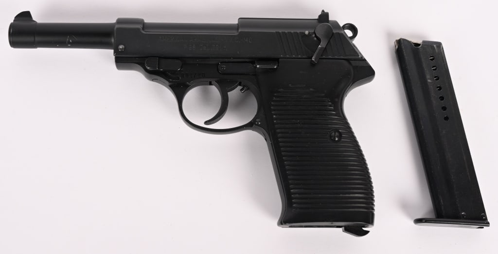 AMERICAN ARMS P98 SEMI AUTO .22 lr PISTOL (1 of 5)