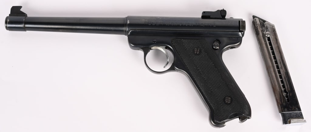 RUGER MARK I SEMI AUTOMATIC .22LR PISTOL (1 of 5)