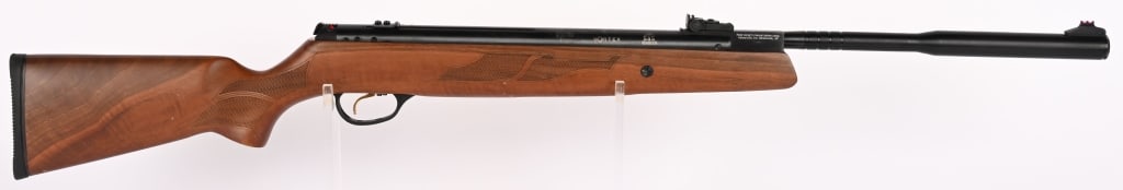 HATSAN MODEL 950QE QUIET ENERGY AIR RIFLE: The Model 95 features an elegant stock made from high quality walnut a precision rifled German steel barrel, and Hatsan's fully adjustable 2-stage Quattro Trigger system. This airgun is fitted with