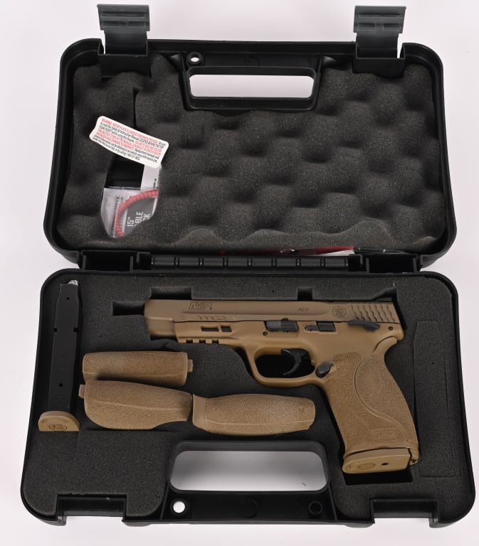 SMITH & WESSOM M&P 9 FDE M2.0 FULL SIZE PISTOL (1 of 4)