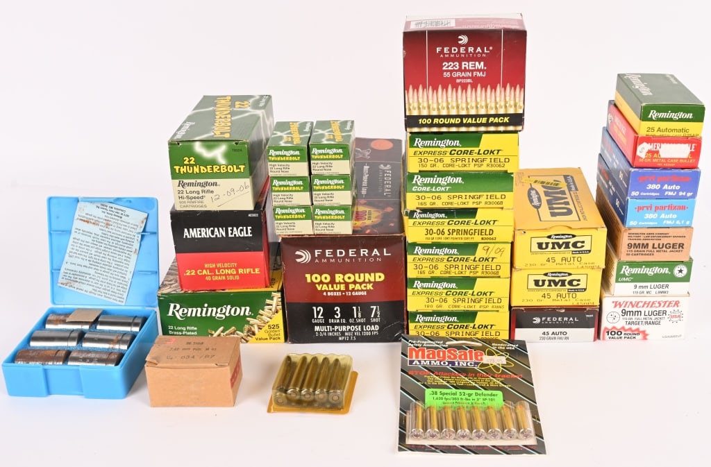LOT OF MIXED RIFLE AND PISTOL AMMUNITION: Lot of mixed pistol and rifle ammunition from Remington, Federal, UMC, American Eagle, Privi Partizan,