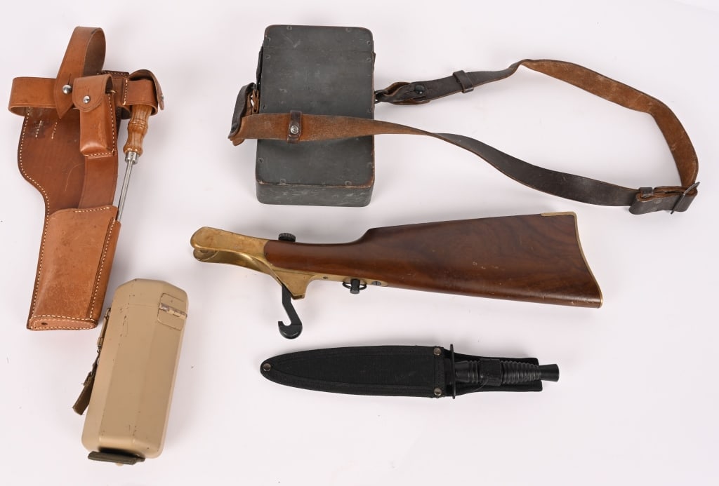 LOT OF MILITARIA / SNIPER RIFLE / C96 BROOMHANDLE (1 of 4)