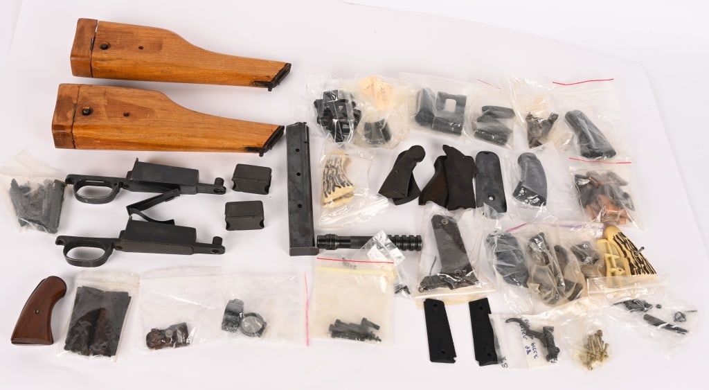 LOT OF ASSORTED GUN PARTS INCLUDING MAUSER (1 of 10)