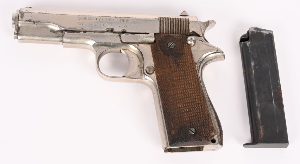 NICKEL GABILONDO Y Cia -ELGOIBAR LLAMA MODEL 1 9MM (1 of 4)