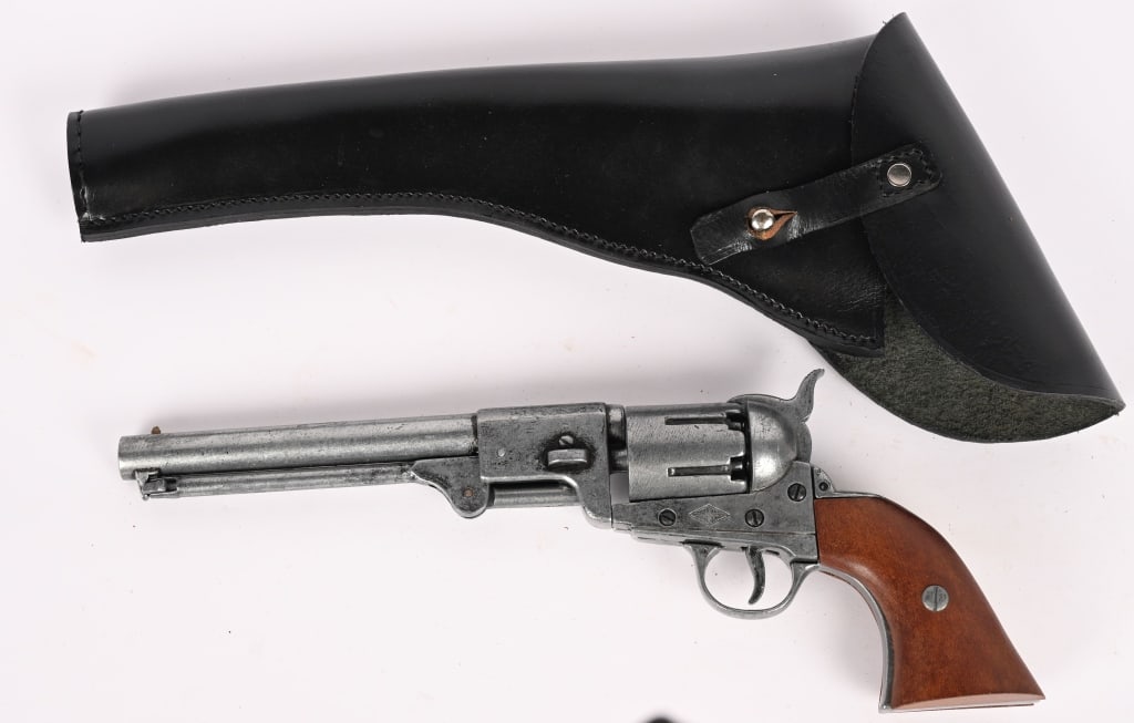 BKA 98 STAMPED REPLICA COLT REVOLVER PROP GUN (1 of 4)
