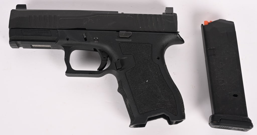 PALMETTO STATE ARMORY DAGGER SEMI AUTO PISTOL (1 of 5)