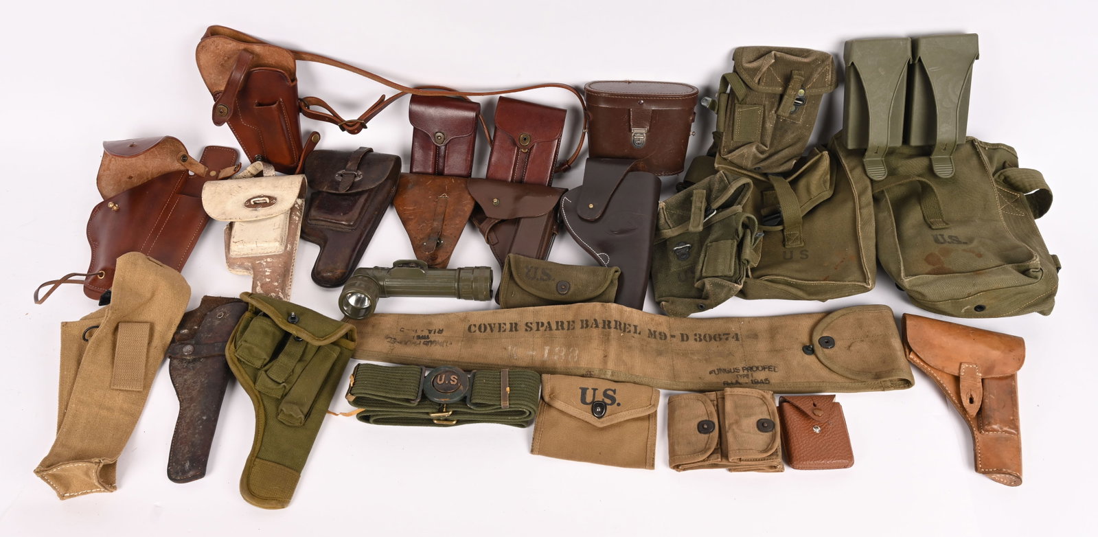 LOT OF GI VINTAGE GEAR (1 of 8)