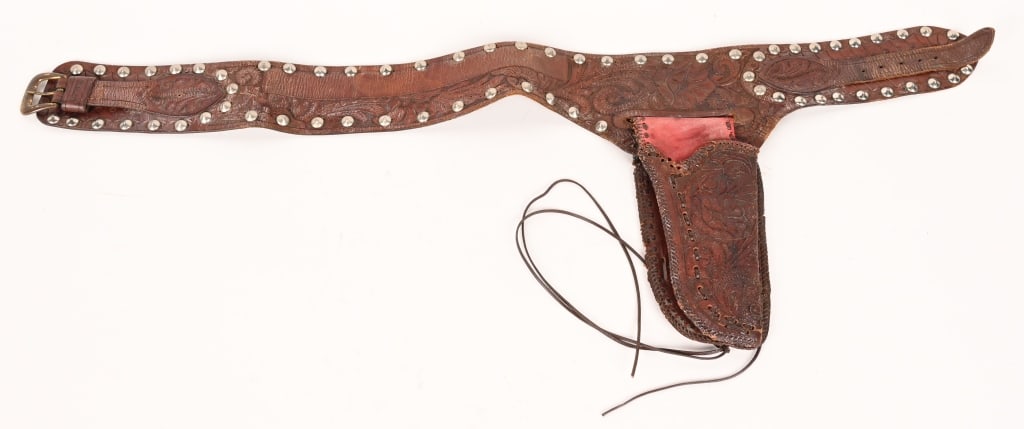 MEXICAN HOLSTER & BELT CIRCA 1915-1920 (1 of 8)