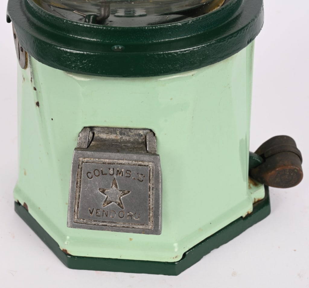 COLUMBUS MODEL 21 GUMBALL MACHINE - 2