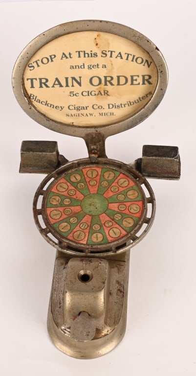 BLACKNEY CIGAR TRAIN STATION ROULETTE CIGAR CUTTER (1 of 8)