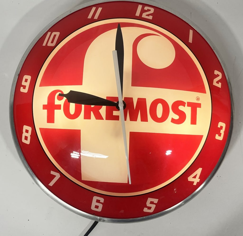 FOREMOST DAIRY DOUBLE BUBBLE CLOCK: Foremost Dairy Double Bubble Clock. All original in great shape. Worked when tested. 16" Excellent