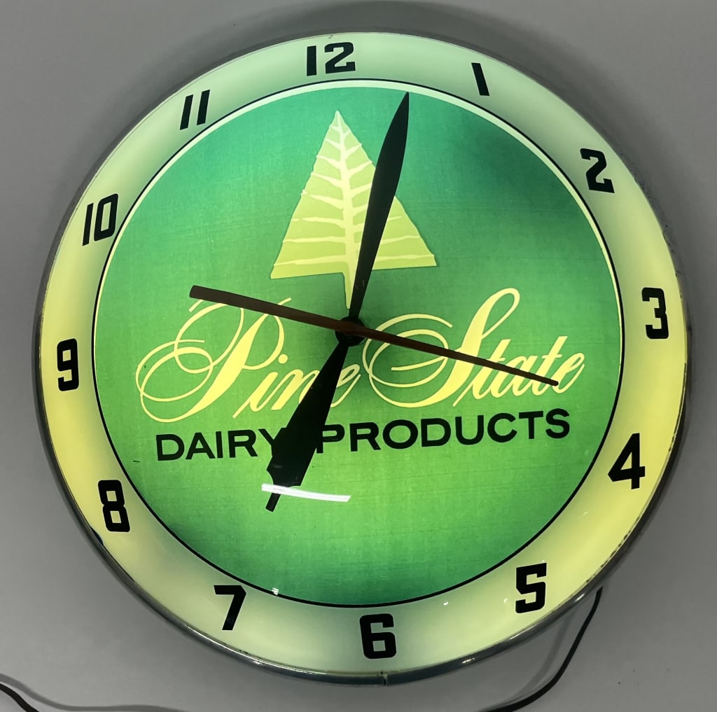 PINE STATE DAIRY DOUBLE BUBBLE CLOCK: Pine State Dairy Double Bubble Clock. All original in great shape. Worked when tested. 16" Excellent