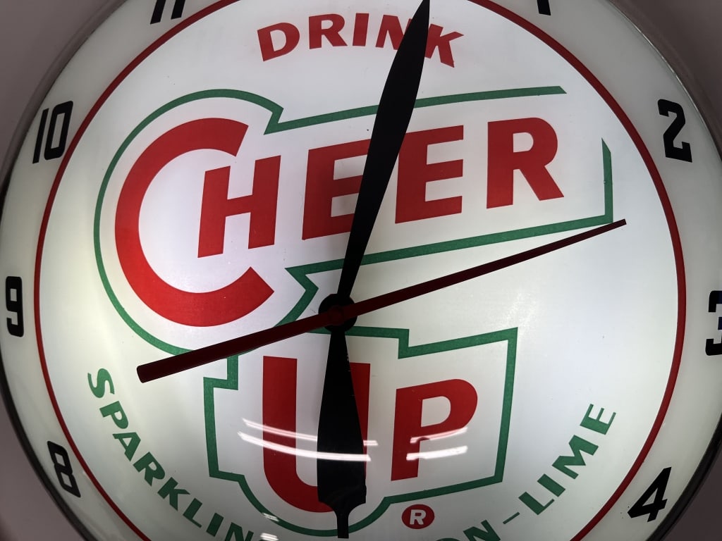 CHEER UP LEMON LIME DOUBLE BUBBLE CLOCK - 2