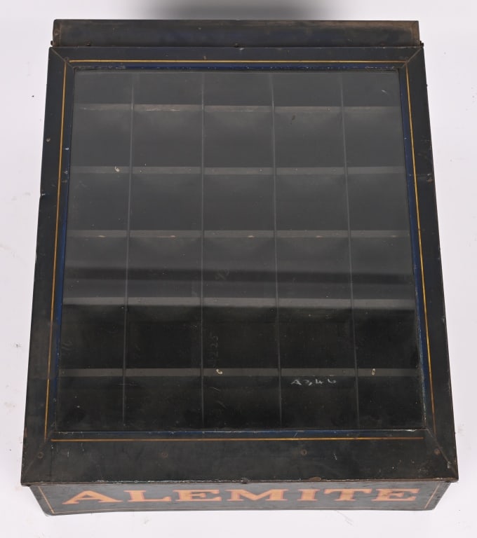 ALEMITE AUTO GREADE DISPLAY CABINET - 4