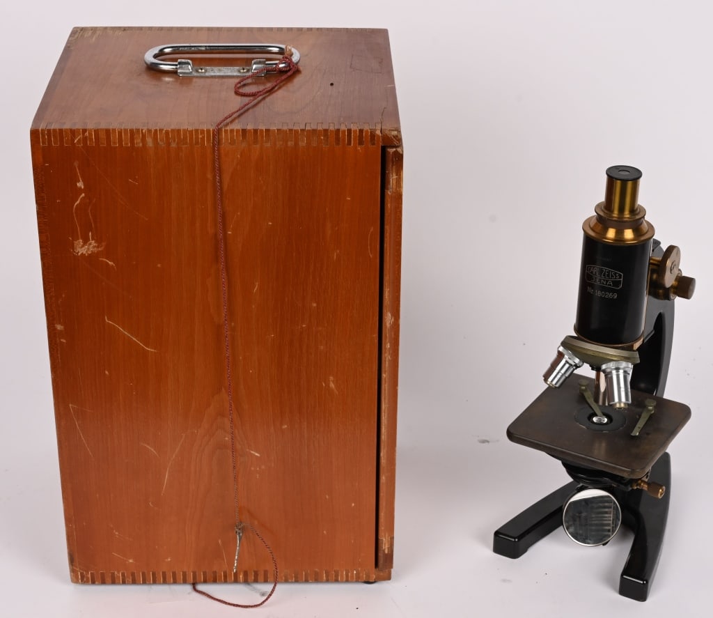 1950s BAUSCH LOMB MICROSCOPE w/ BOX - 2