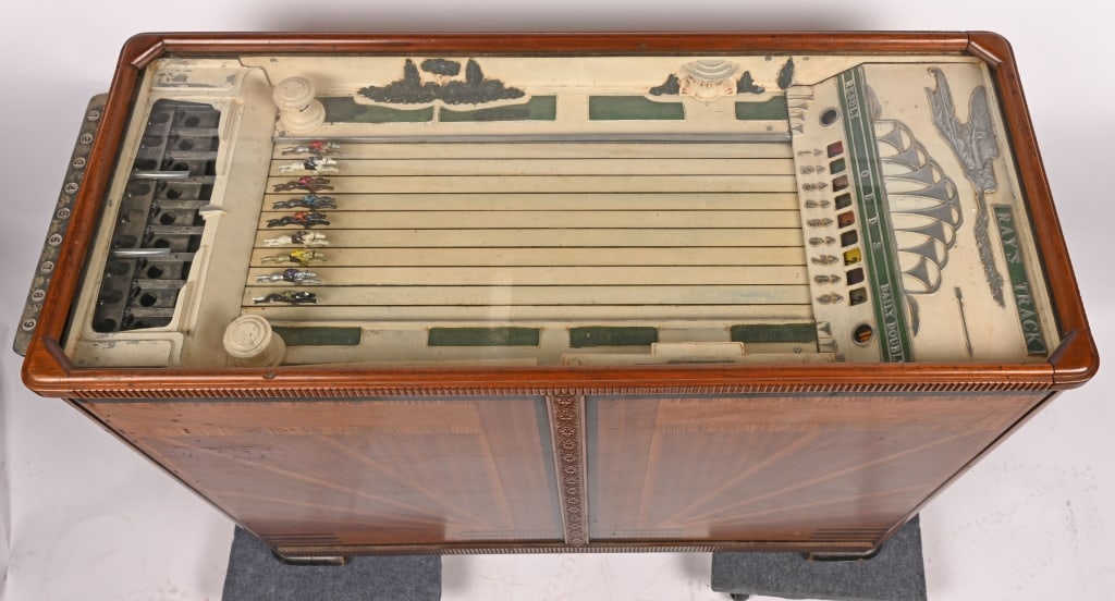 BALLY MFG. 5c RAY'S TRACK HORSE RACE ARCADE GAME (1 of 13)